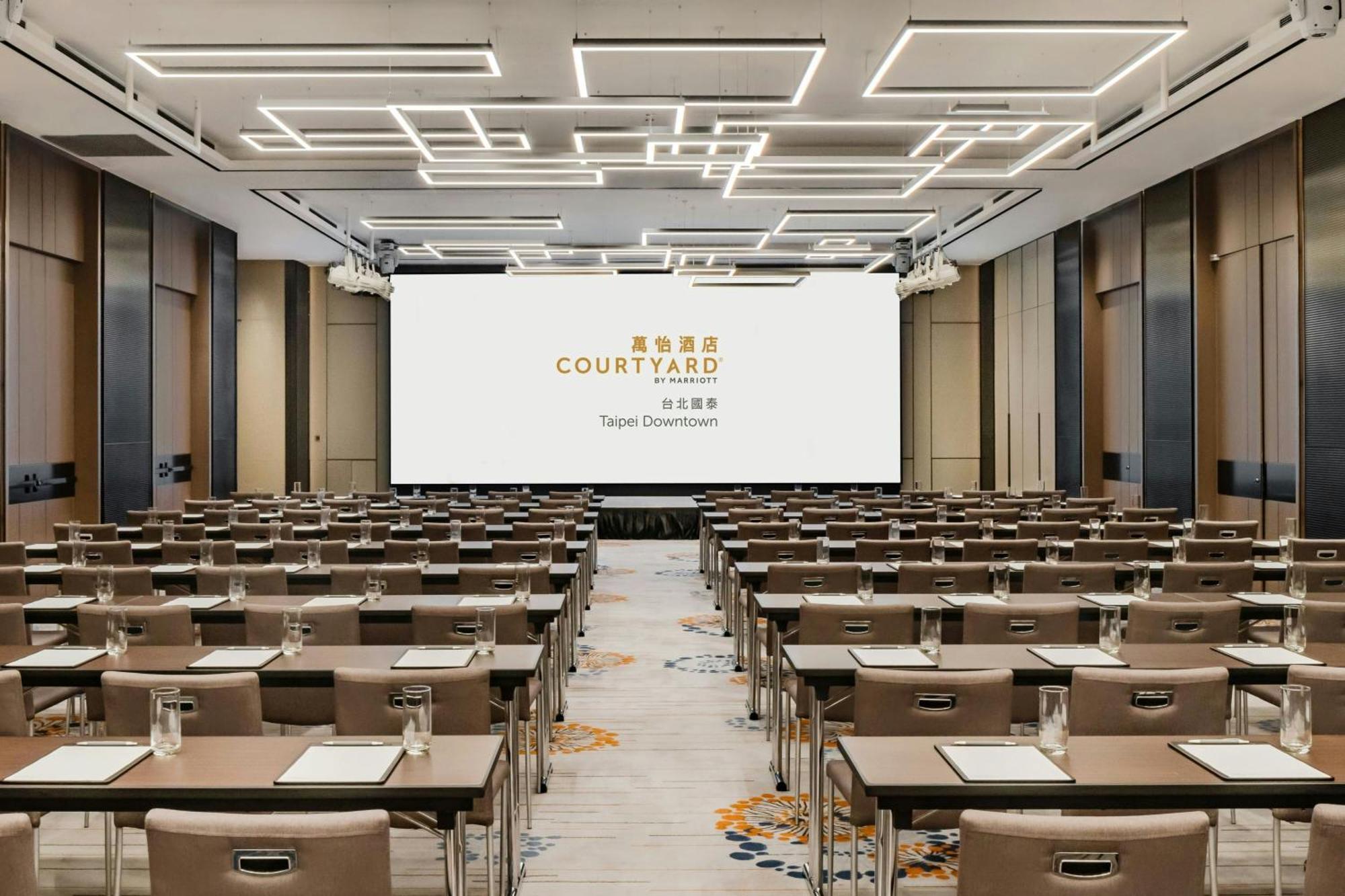 Courtyard By Marriott Taipei Downtown Hotel Ngoại thất bức ảnh